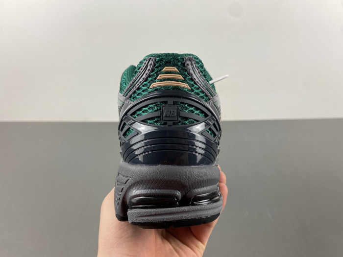 New Balance 1906 M1906RZM