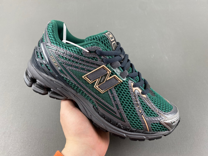 New Balance 1906 M1906RZM