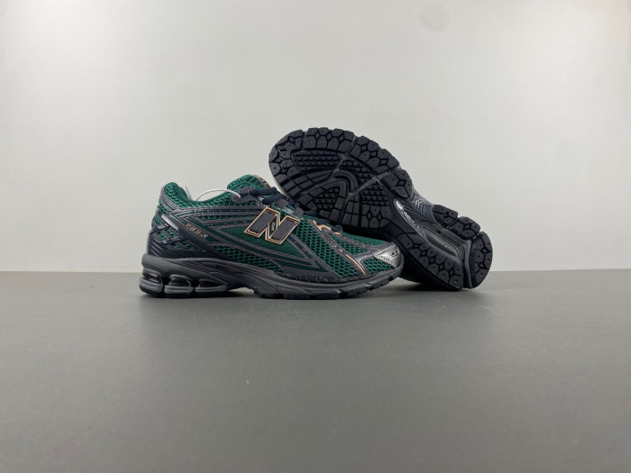 New Balance 1906 M1906RZM