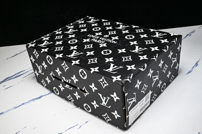 LVT SNEAKERS LVSRS-0111