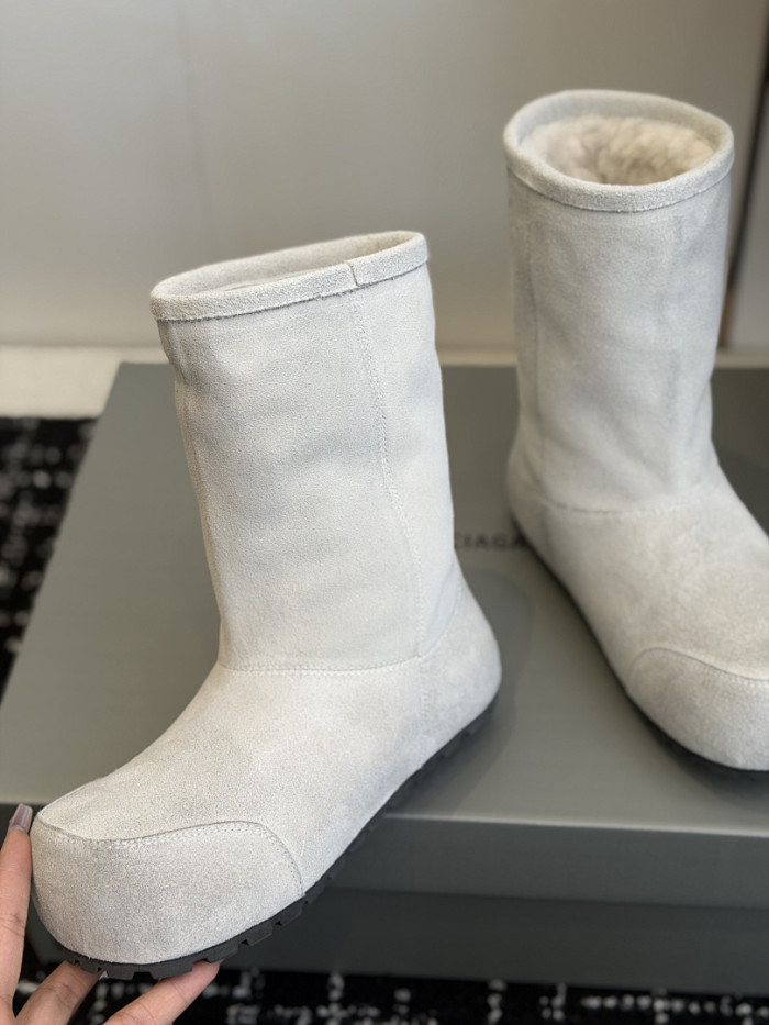 B*ALE*NGA BOOT BSB-053