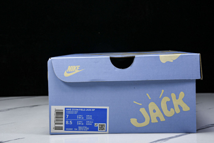Travis Scott x Nike Zoom HQ3061-104