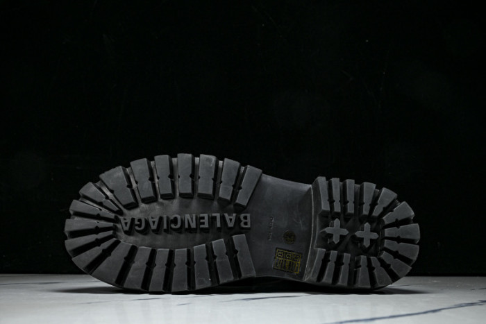 B*ALE*NGA BOOT BSB-031