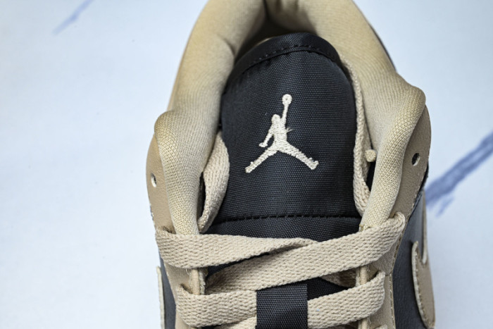 Air Jordan 1 Low DC0774-201