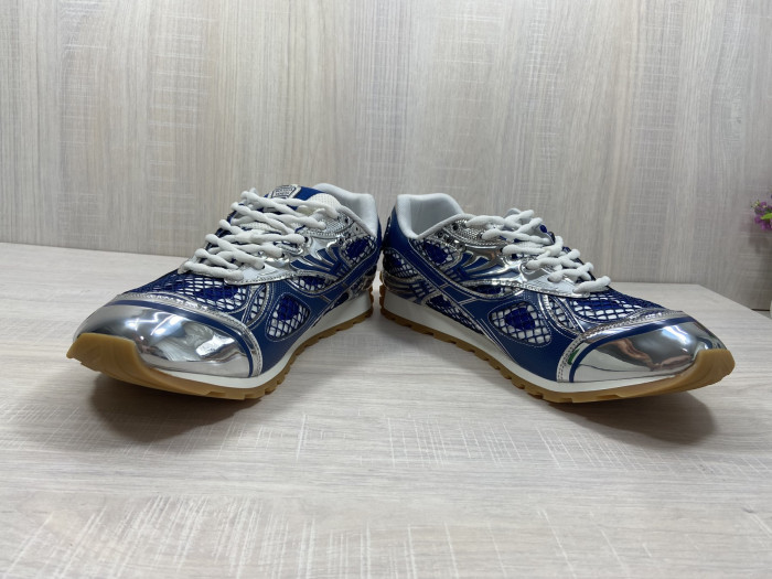B0tt*ga Ven*ta SNEAKER BVS-065 (light blue)
