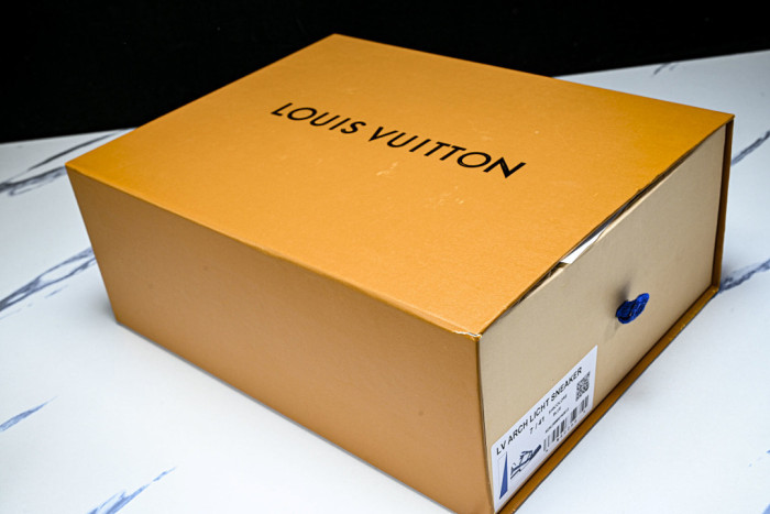 LVT SNEAKERS LVSRS-0135