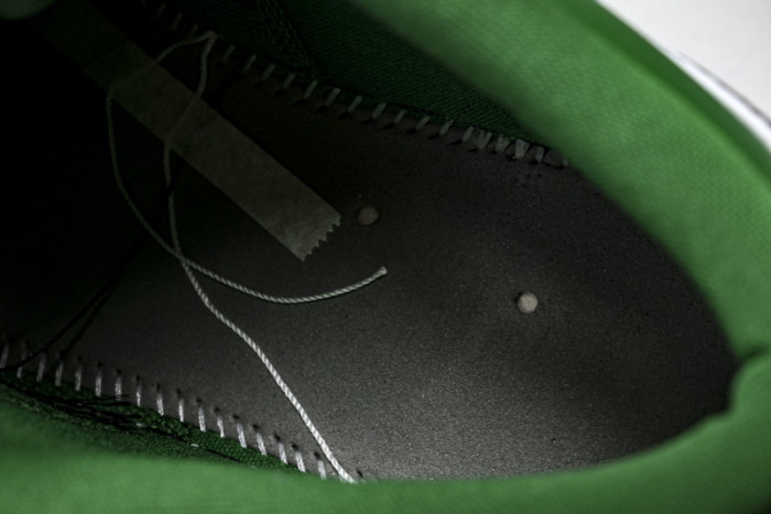 Air Jordan 1 Low 553558-301