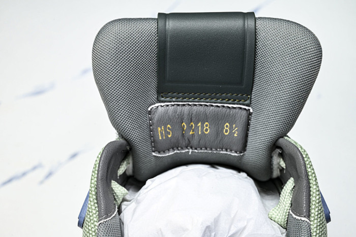 LVT SNEAKERS LVSRS-0101