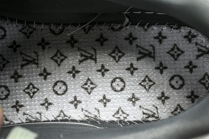 LVT SNEAKERS LVSRS-0101