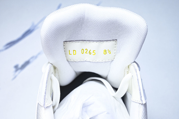 LVT SNEAKERS LVSRS-0089