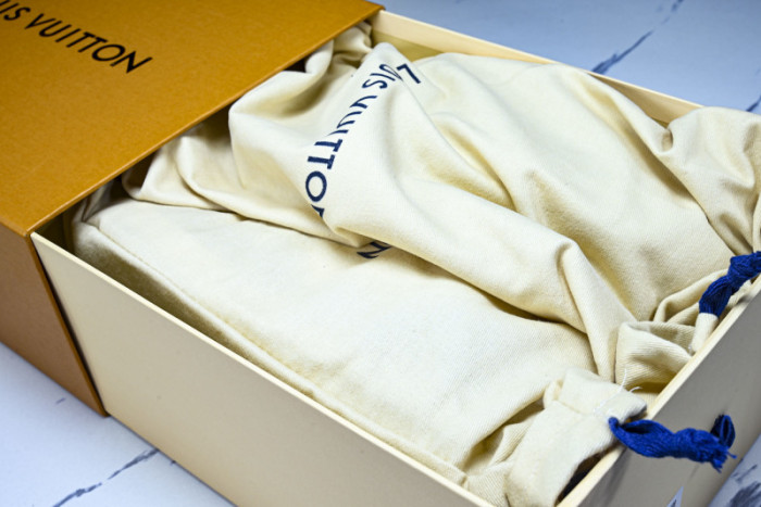 LVT SNEAKERS LVSRS-0089