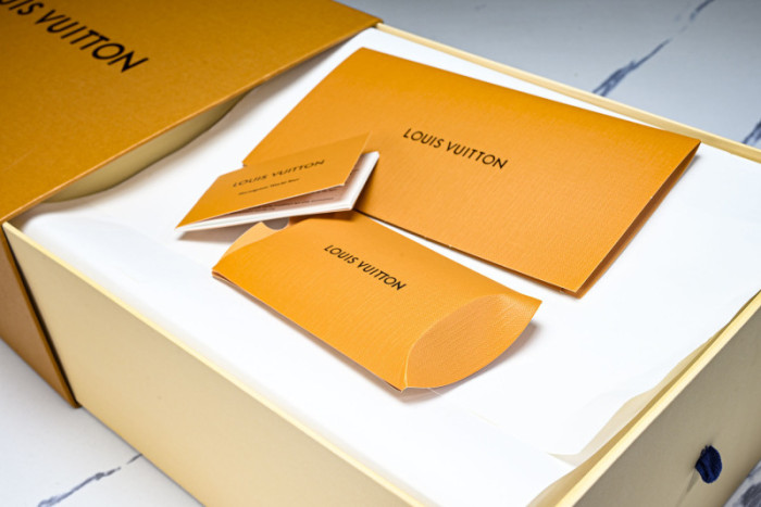 LVT SNEAKERS LVSRS-0089