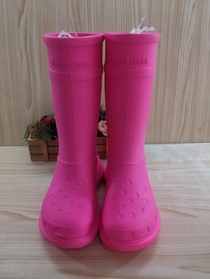 B*ALE*NGA BOOT BSB-049