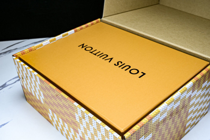 LOU VUIT OTHERS SNEAKERS LVOTS-011