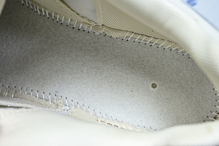 Undefeated x Nike Air Max 95 SP IB4453-100