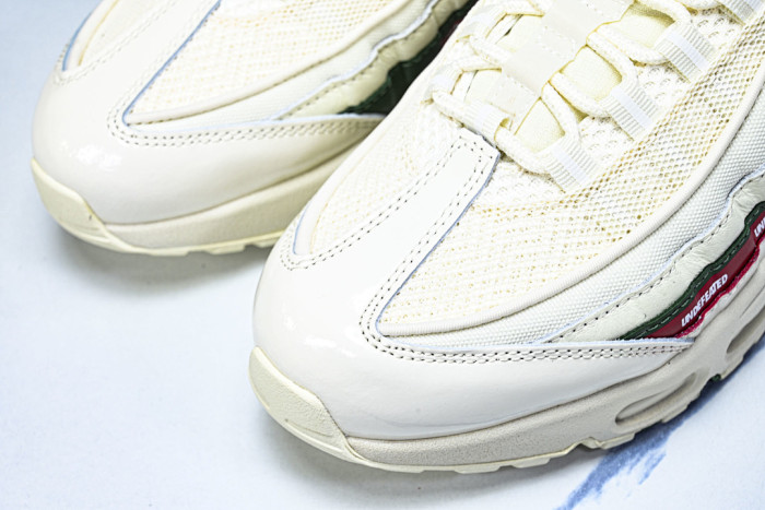 Undefeated x Nike Air Max 95 SP IB4453-100