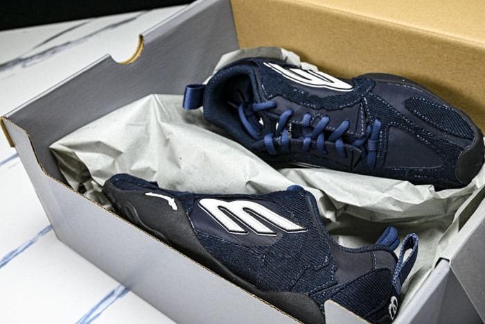 B*al*enciaga Monday Sneaker WMNDI-4910