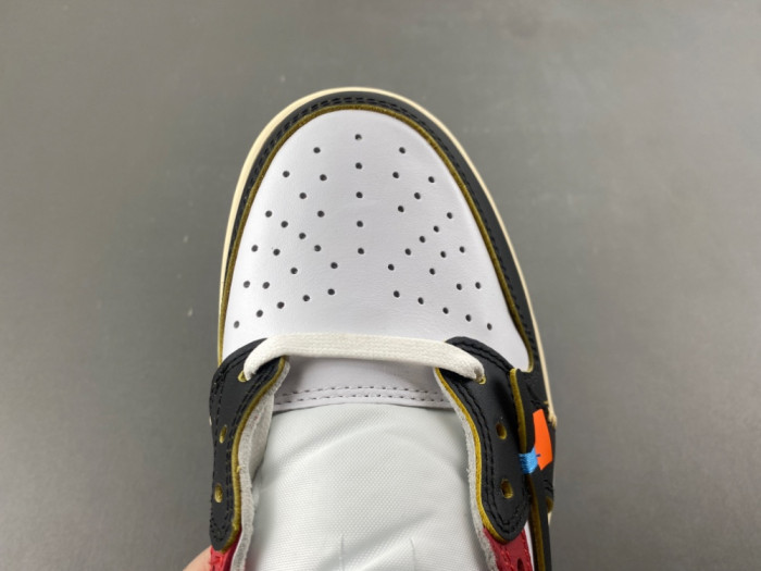 Travis Scott x Air Jordan 1 Low OG XZ6868-005