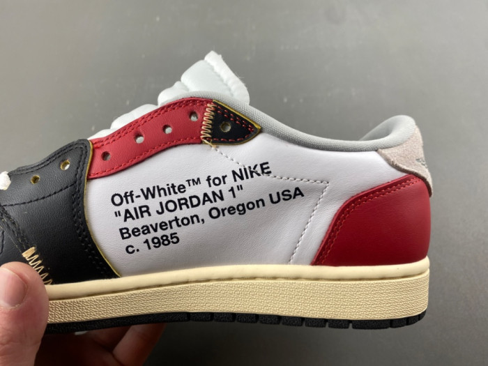 Travis Scott x Air Jordan 1 Low OG XZ6868-005