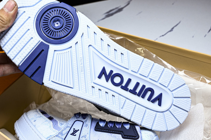 LVT SNEAKERS LVSRS-0119