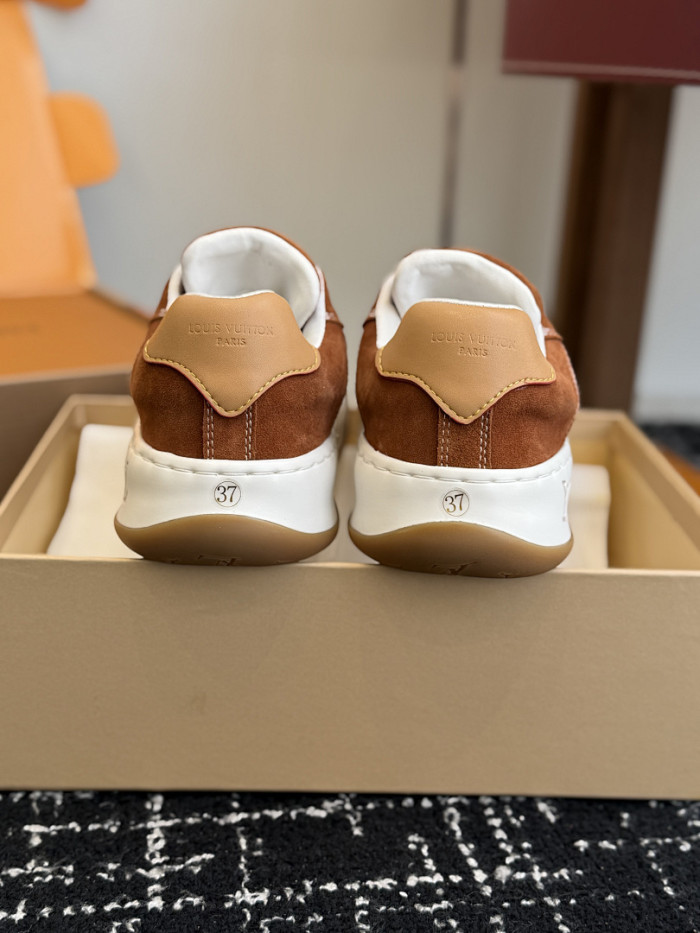 L*VT TILTED LVTTD-005