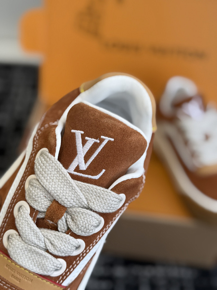 L*VT TILTED LVTTD-005