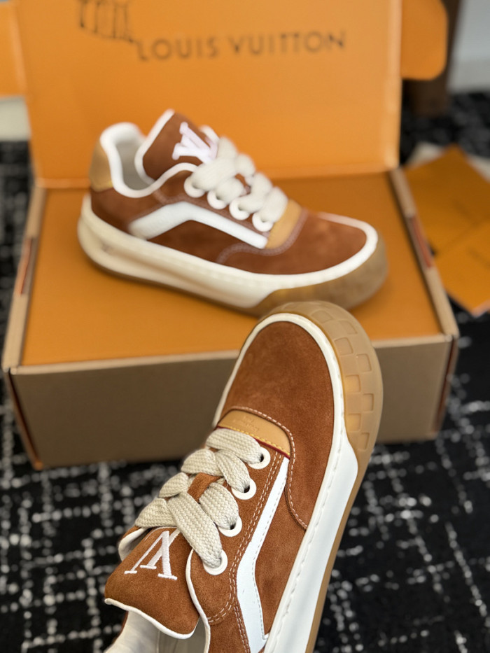 L*VT TILTED LVTTD-005