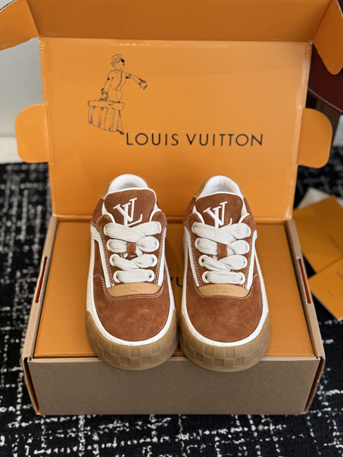 L*VT TILTED LVTTD-005