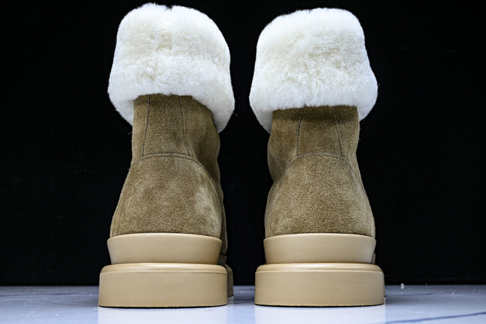 L**V**T* BOOTS LVTBS-057