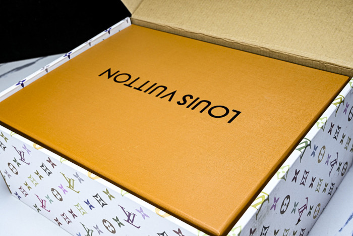 L**V**T* BOOTS LVTBS-057