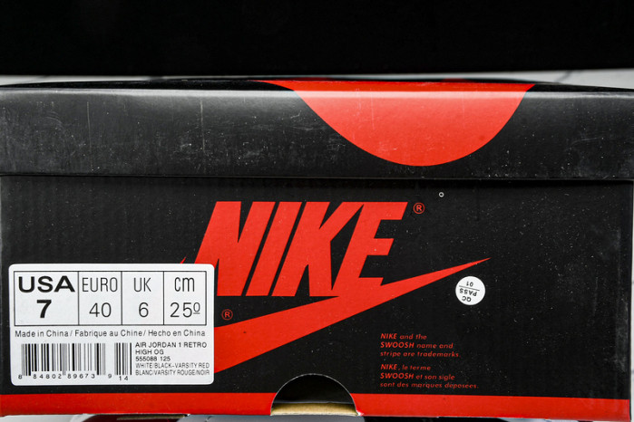 Air Jordan 1 High Retro 555088-125