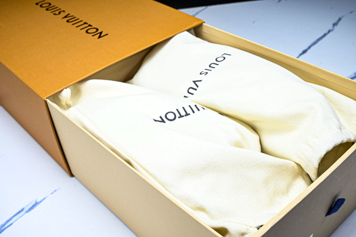 LVT SNEAKERS LVSRS-0140