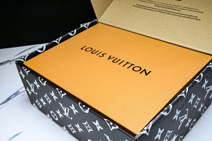 LVT SNEAKERS LVSRS-0140