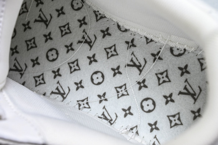 LVT SNEAKERS LVSRS-0074