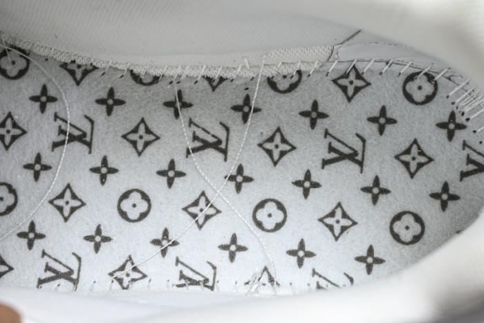 LVT SNEAKERS LVSRS-0074