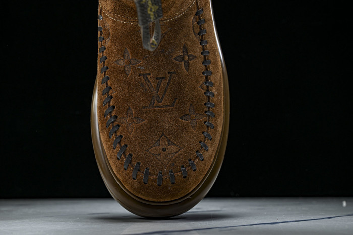 L**V**T* BOOTS LVTBS-055