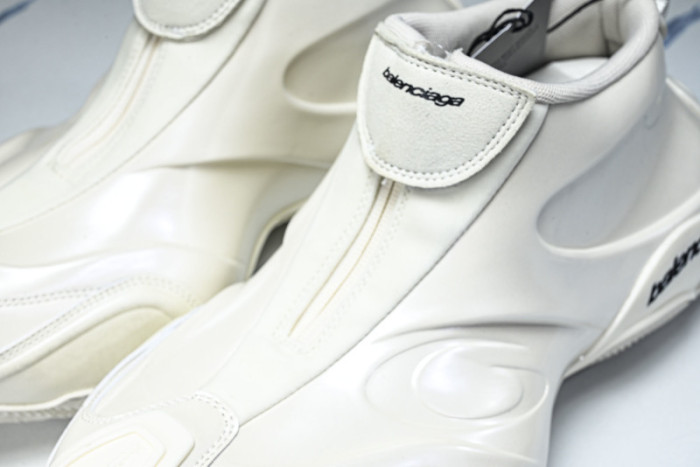 B*ALE*NGA BOOT BSB-046