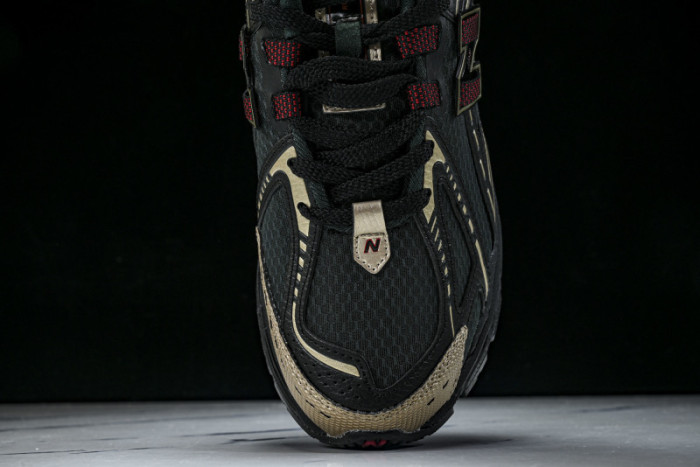 New Balance M1906RKS