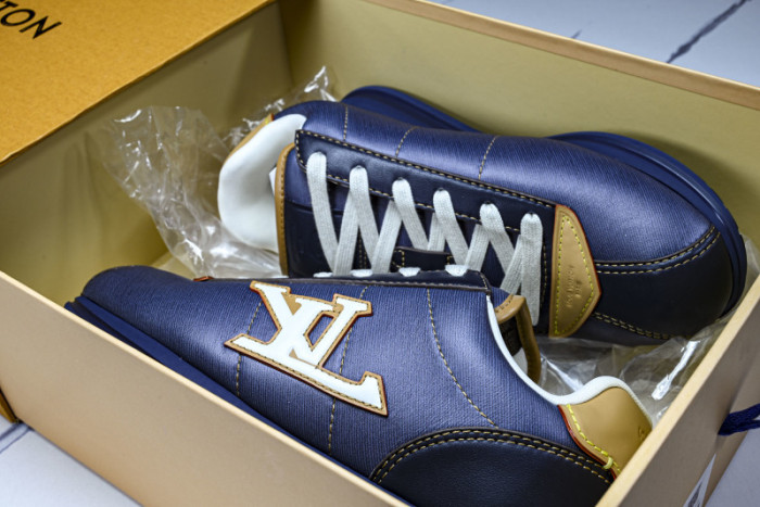 L*VT BUTTERSOFT SHOES LASS-011