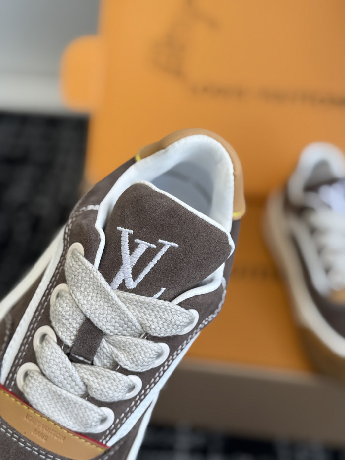 L*VT TILTED LVTTD-001