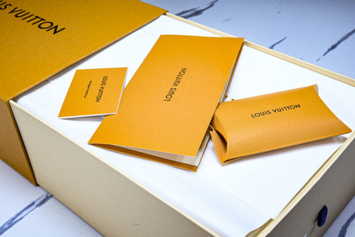 LVT SNEAKERS LVSRS-0070