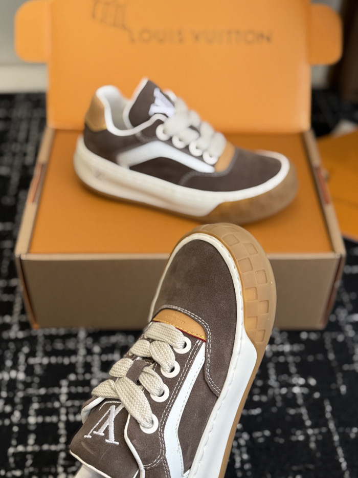 L*VT TILTED LVTTD-001