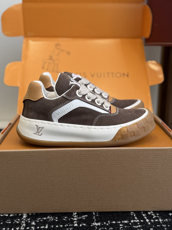 L*VT TILTED LVTTD-001