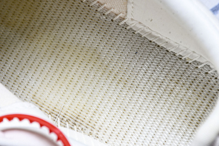 C/O​ SNEAKERS CO-031