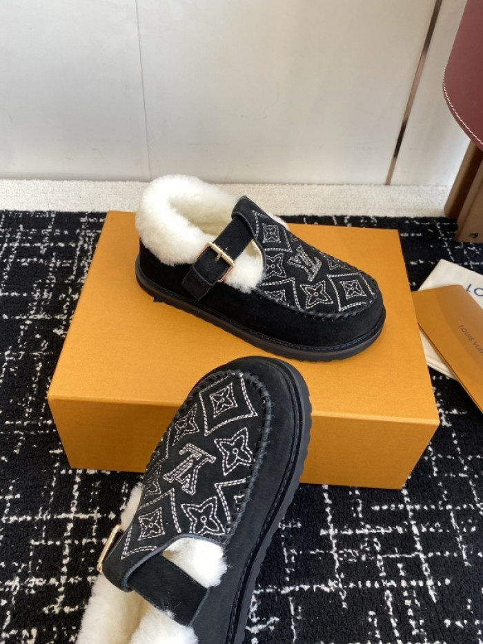 L**V**T* BOOTS LVTBS-048