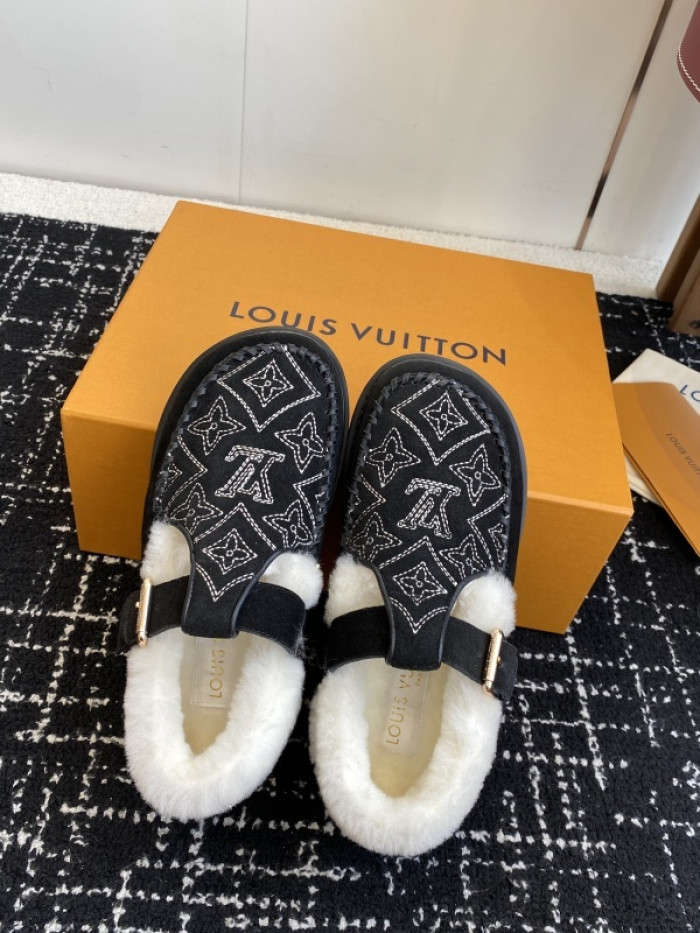 L**V**T* BOOTS LVTBS-048