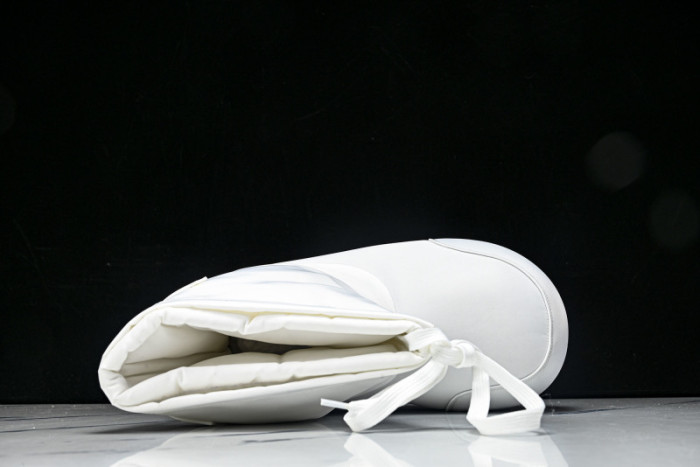 B*ALE*NGA BOOT BSB-043