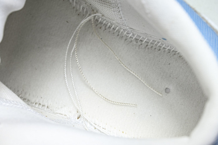 Air Jordan 1 Low Denim "Worn Blue" HQ2004-400