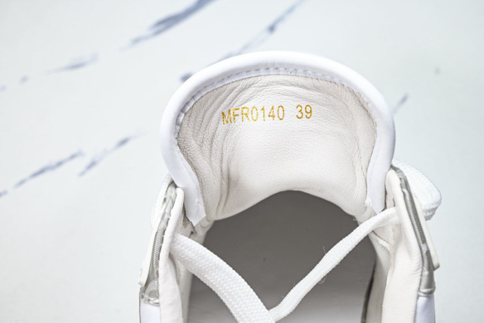 LOU VUIT RUN AWAY LVRA-015