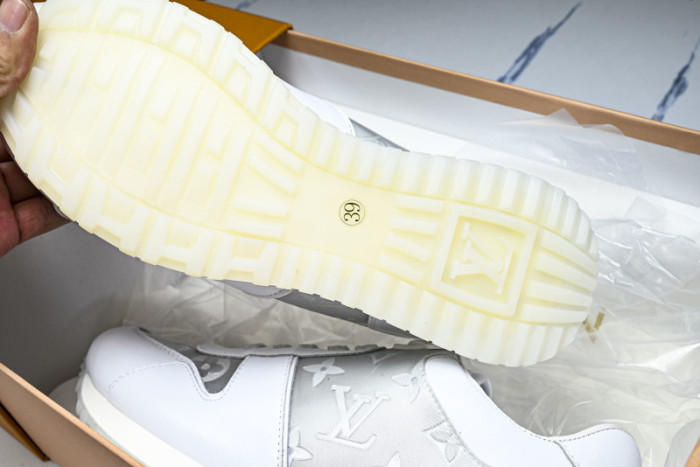 LOU VUIT RUN AWAY LVRA-015